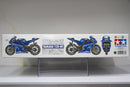 No. 098 Yamaha YZR-M1 2004 (No.46 / No. 17 Version)