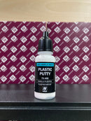 Plastic Putty - 塑膠液態填縫補土 17 & 20 ml